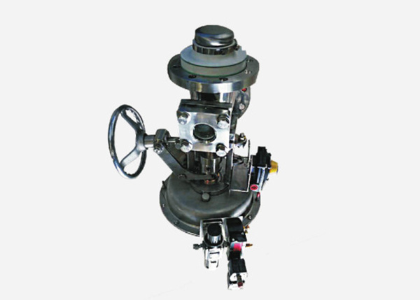 Pneumatic cleanable discharge valve